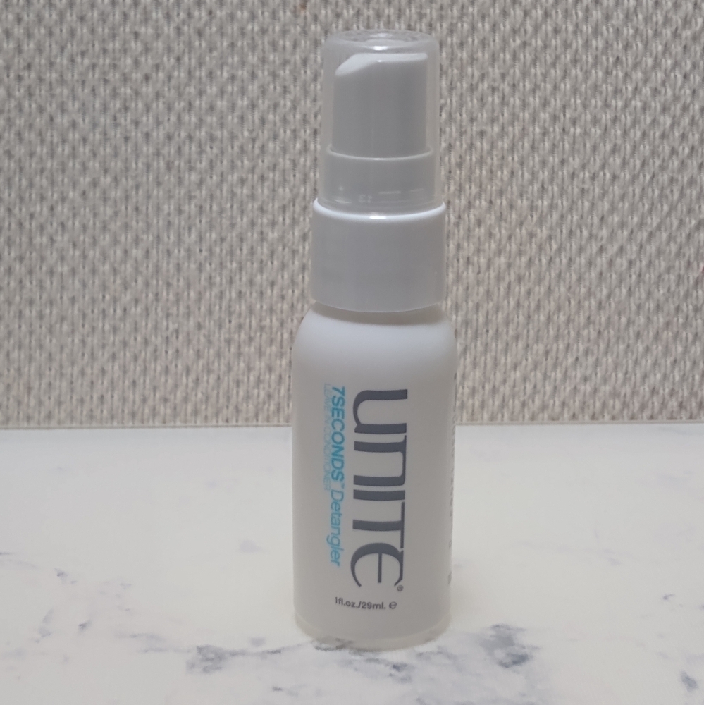 Unite 7 Seconds Detangler Leave In Conditioner Travel Size 1 Oz